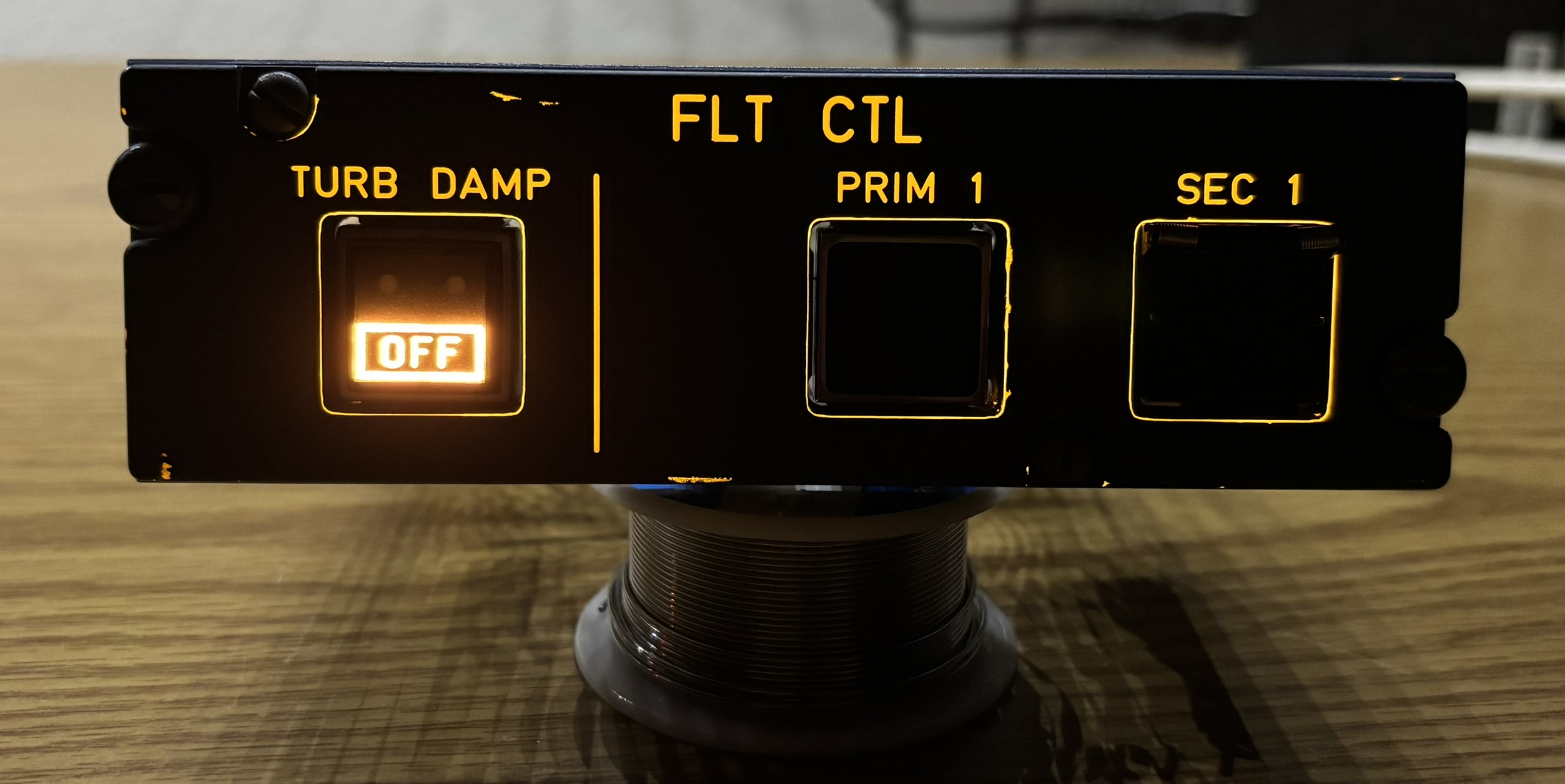 241VU FLT CTL panel