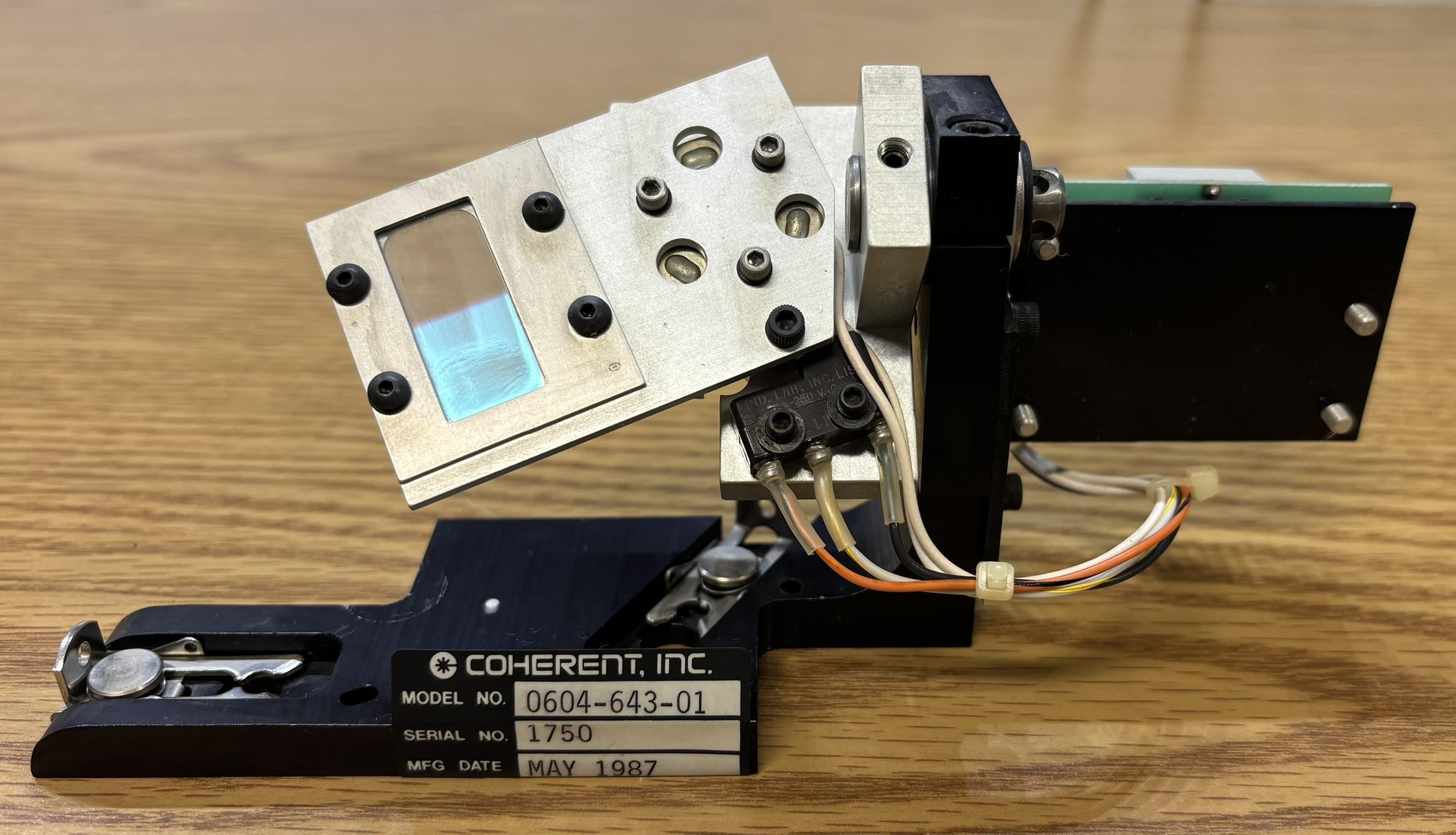 900Z fluid flow switch