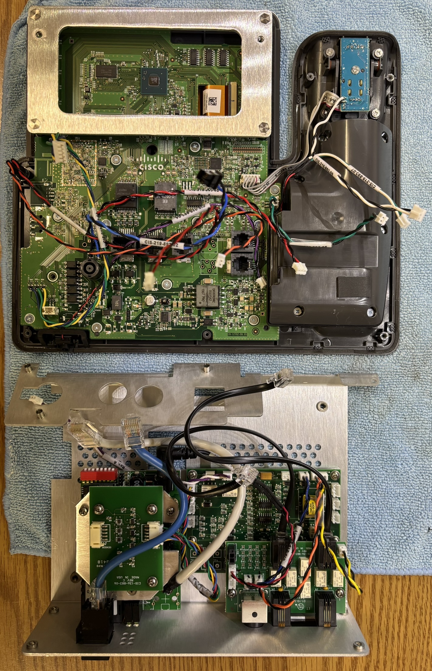 DTD-8841 inside separated