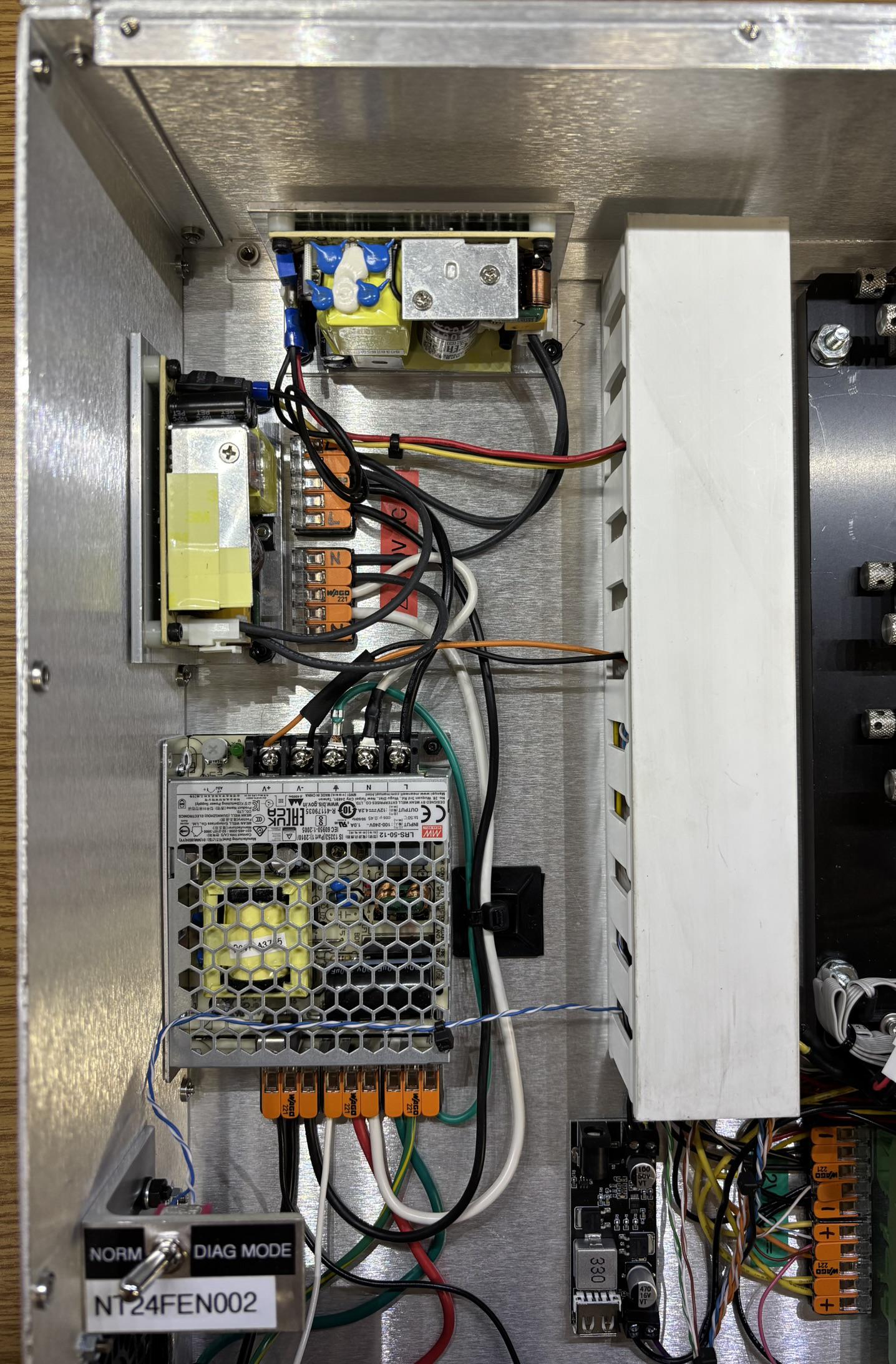 FENRIR laser projector