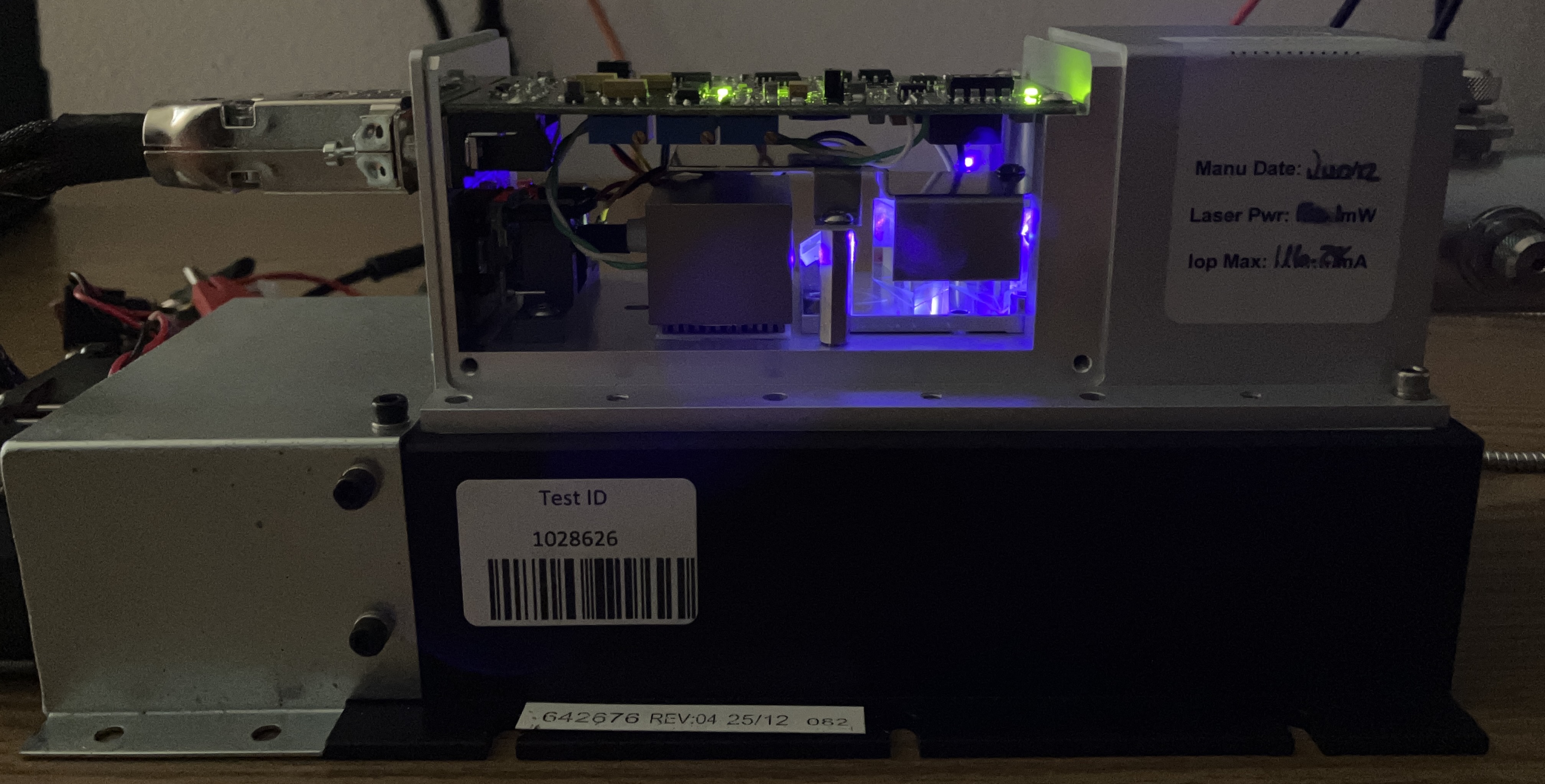 iflex2000 laser system on with cover removed