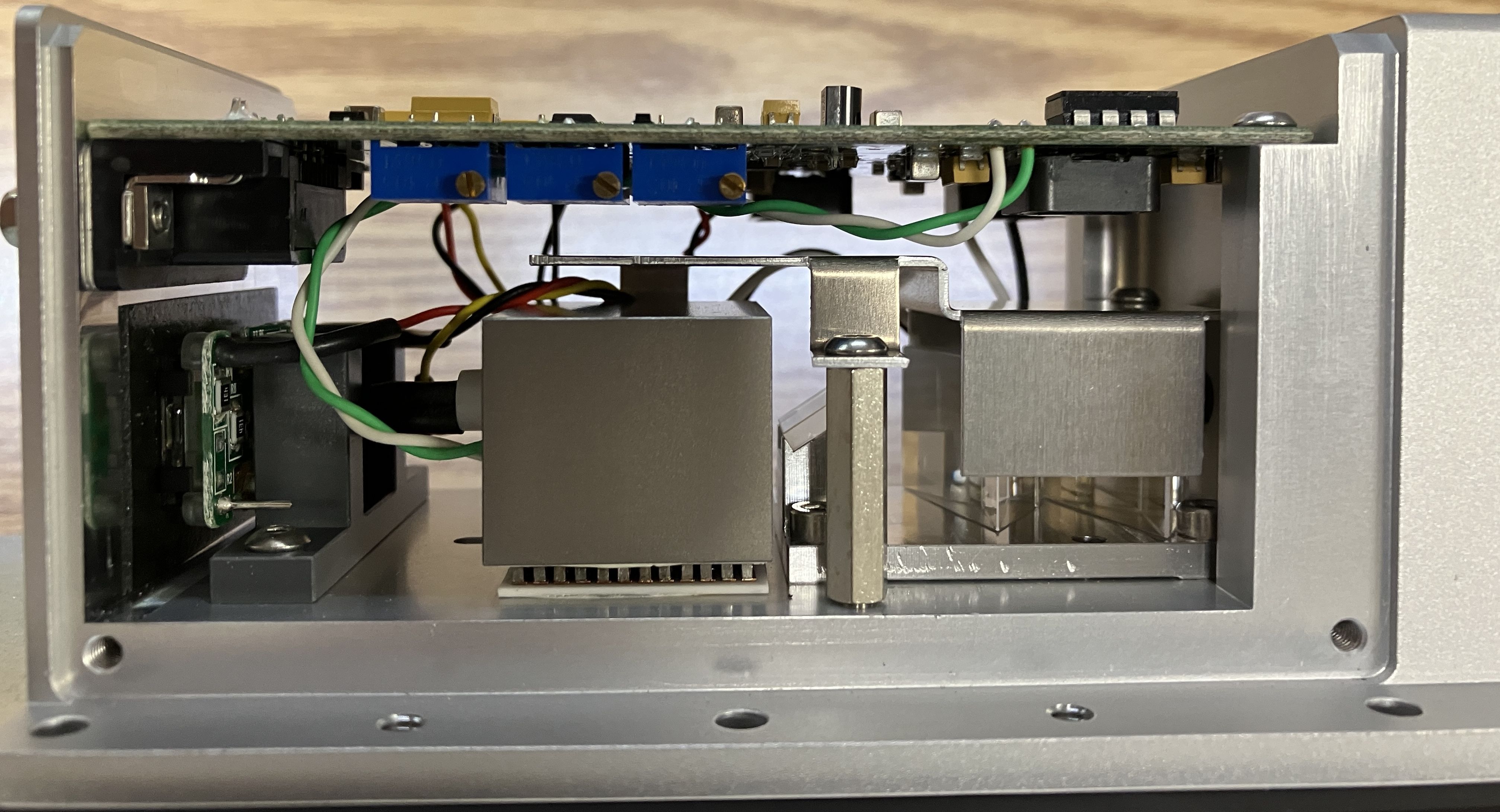 iflex2000 laser system internal components