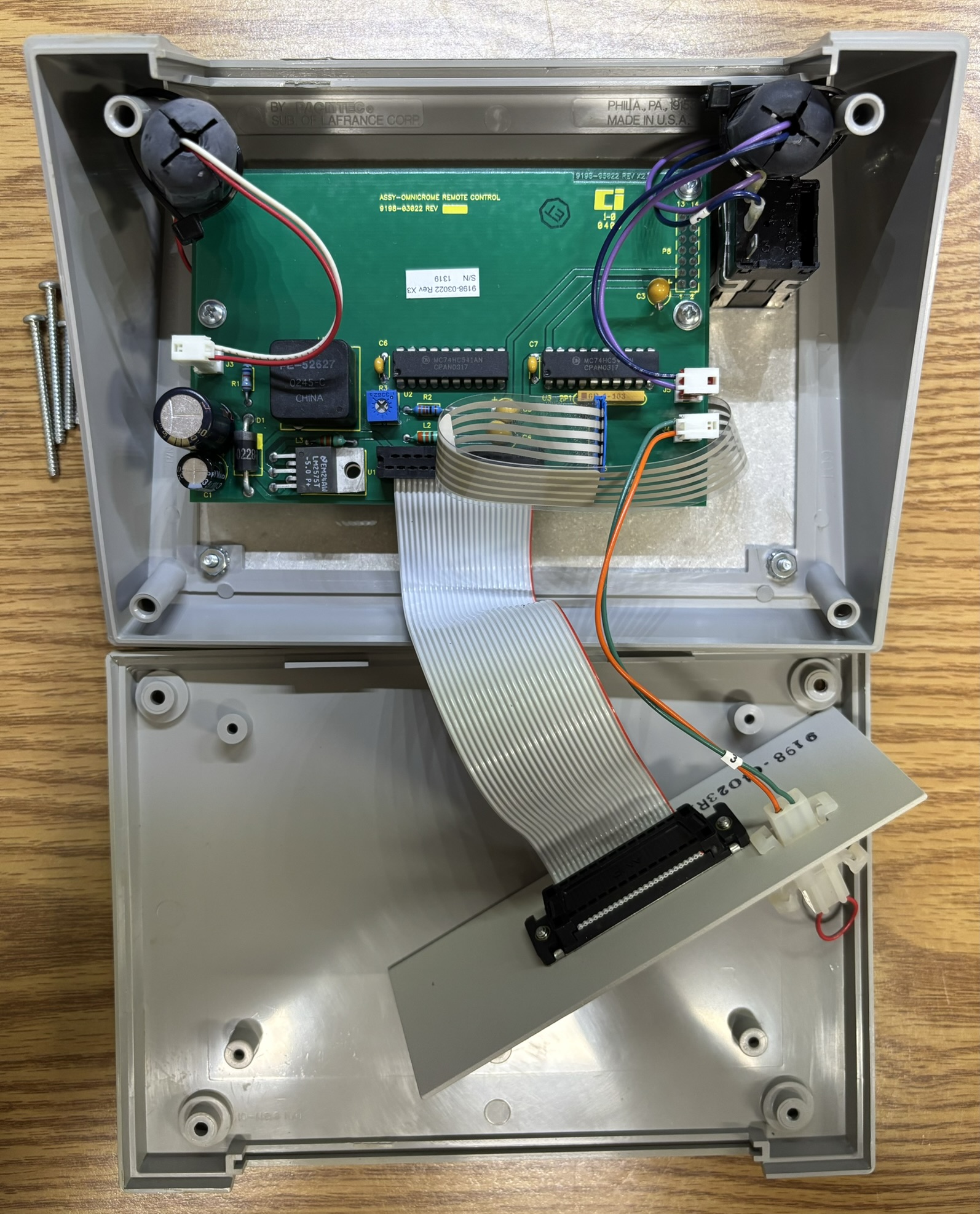 Omnichrome HeCd laser remote controller