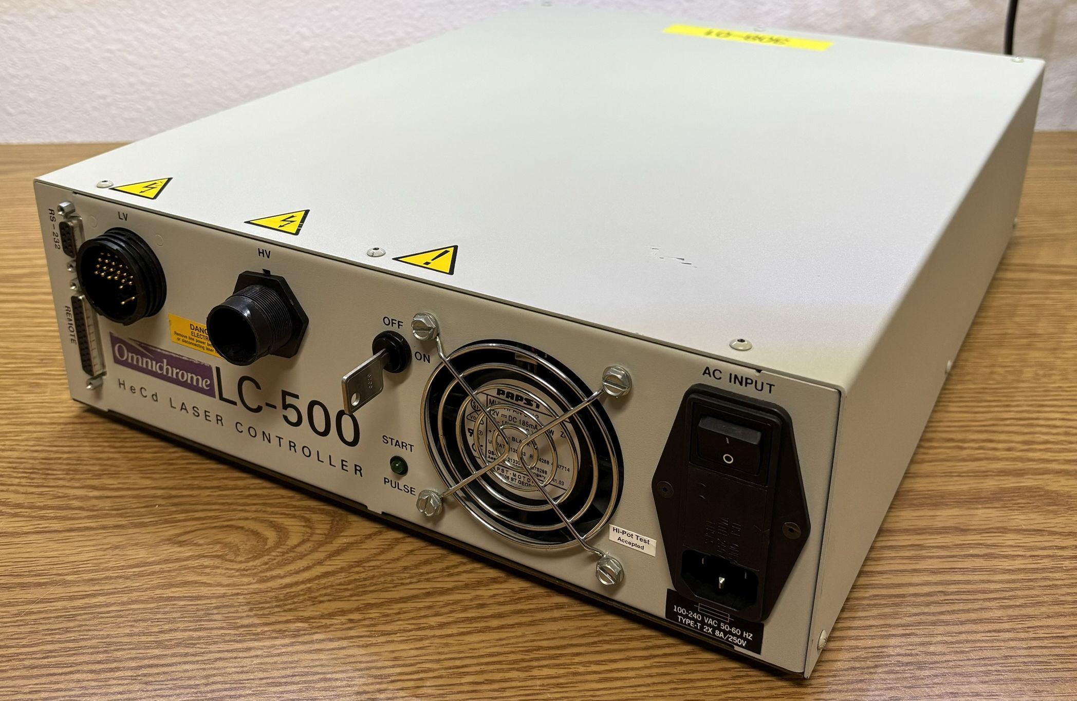 Omnichrome LC-500 HeCd laser controller