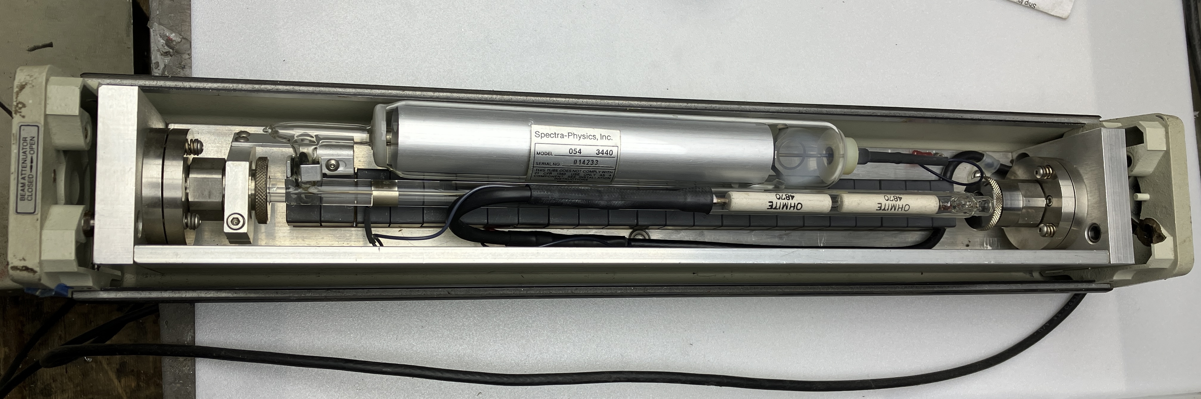spectra-physics stabilite 120s with cover removed